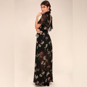 Lulu's Black Floral Maxi Dress